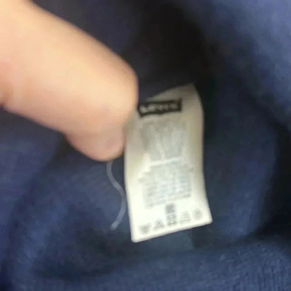 UNISEX LEVIS BEANIE - Picture 6 of 6